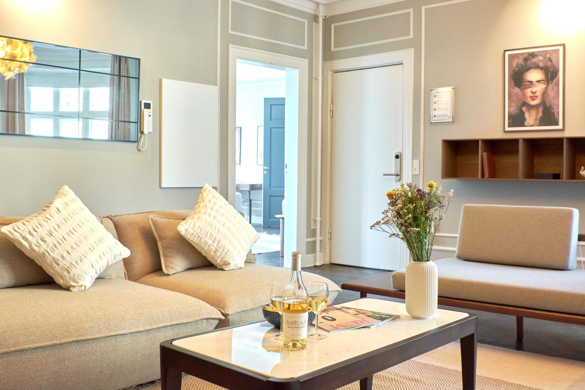 Large 4 Bedroom With Balcony & Bathtub In Cph City 哥本哈根 外观 照片